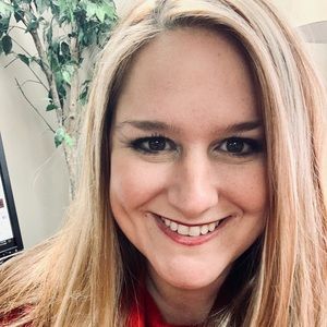 Meet your Posher, Jenna